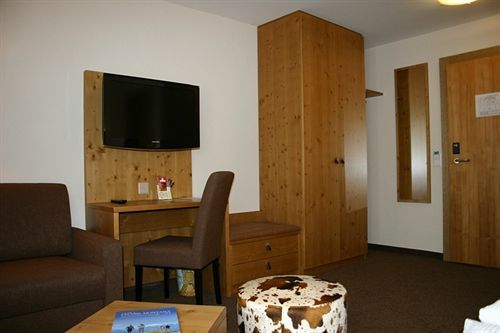 Hotel Olympic - Montana Center 3*